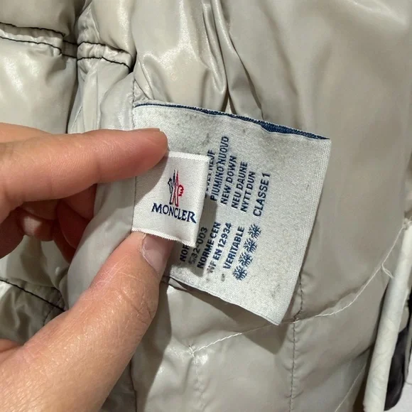 Authentic Moncler Black Puffer Jacket – Size S – Certilogo Verified - Picture 3 of 8